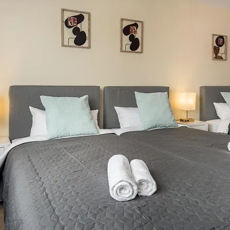 Appartement Immostay D# - Modern & Wifi