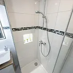 Apartment Immostay D# - Modern & Wifi