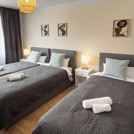 Immostay D# - Modern & Wifi Апартаменти *