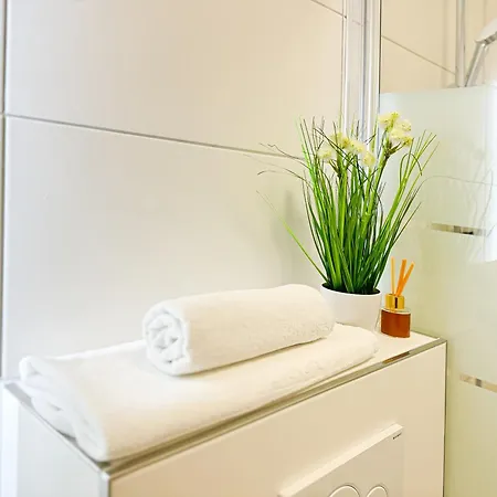 Apartment Immostay D# - Modern & Wifi