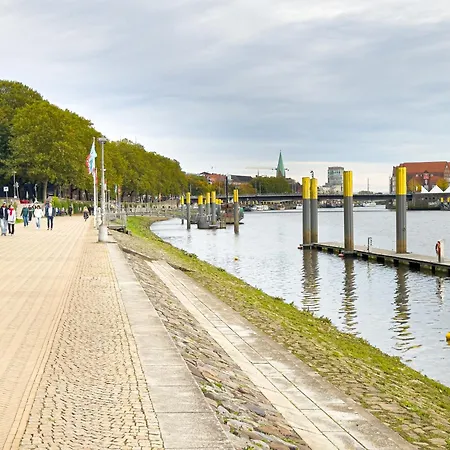 Апартаменти Immostay D# - Modern & Wifi Бремен